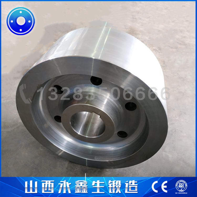  鍛造筑路機(jī)械車輪鍛件